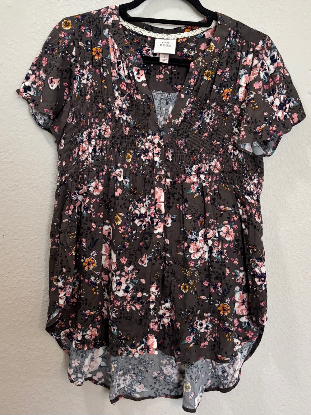 Knox Rose Boho Floral Smocked Button Up Short Sleeve Blouse Size Small